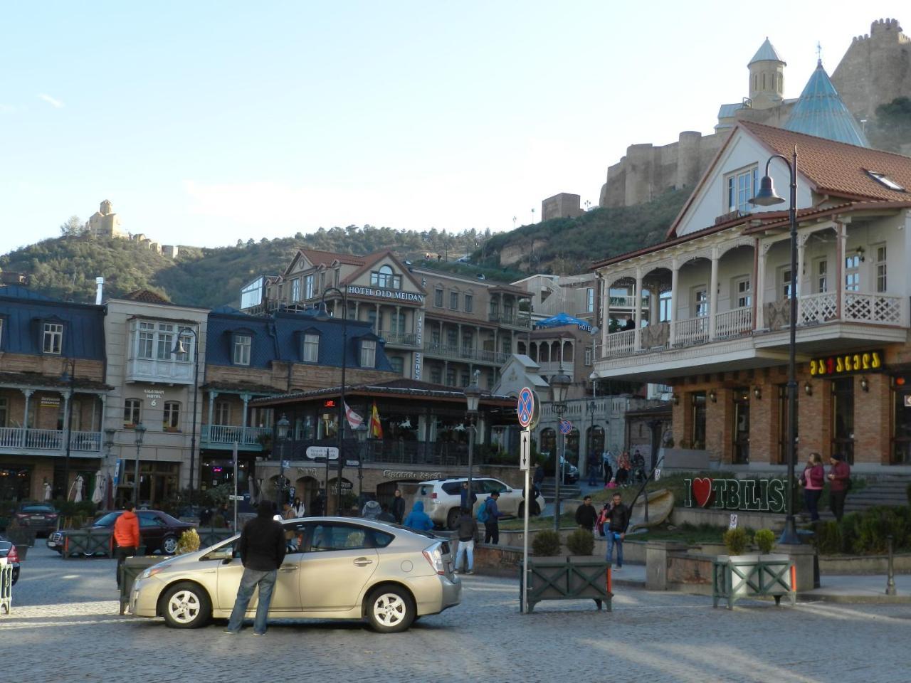 Квартира В Центре Тбилиси Tbilisi Luaran gambar
